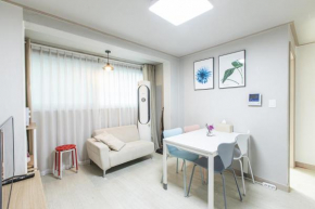 Laon House Yeonnam